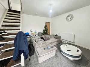 Photo 5- click for photo gallery